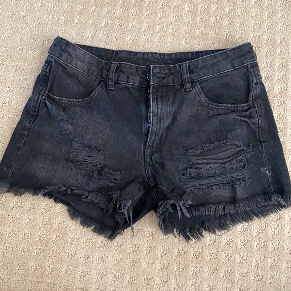 H&M regular waist short size 4